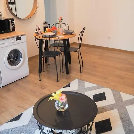 Heart Of The City Old Town - Apartament Melody Apartment *